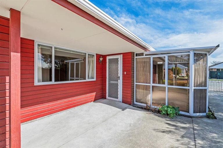 Photo of property in 21a Wharenui Road, Upper Riccarton, Christchurch, 8041