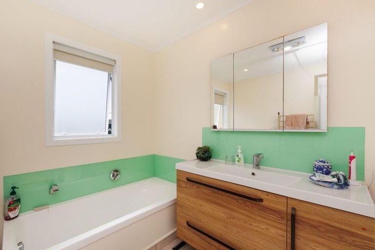 Photo of property in 69 Seabury Avenue, Foxton Beach, Foxton, 4815