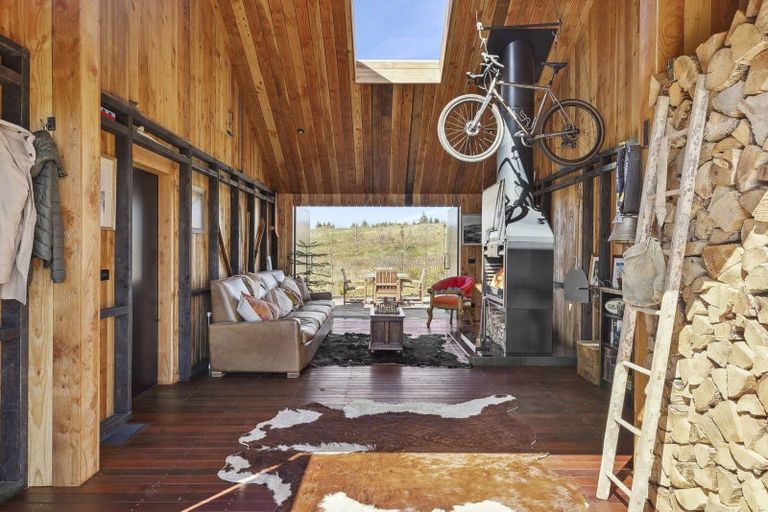 Photo of property in 20 Andrew Don Drive, Lake Tekapo, 7999