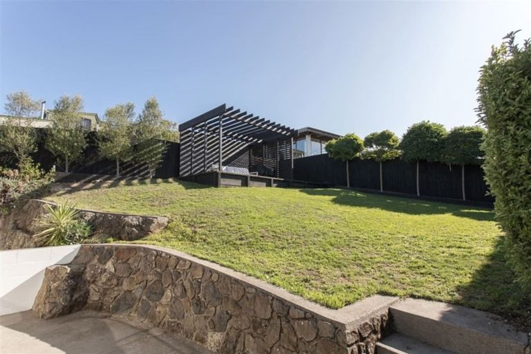 Photo of property in 13 Tuawera Terrace, Clifton, Christchurch, 8081