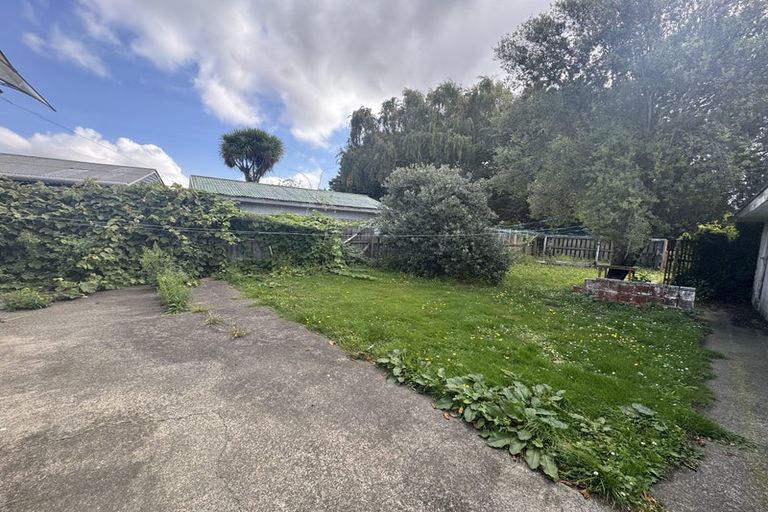 Photo of property in 4 Gladson Avenue, Sockburn, Christchurch, 8042