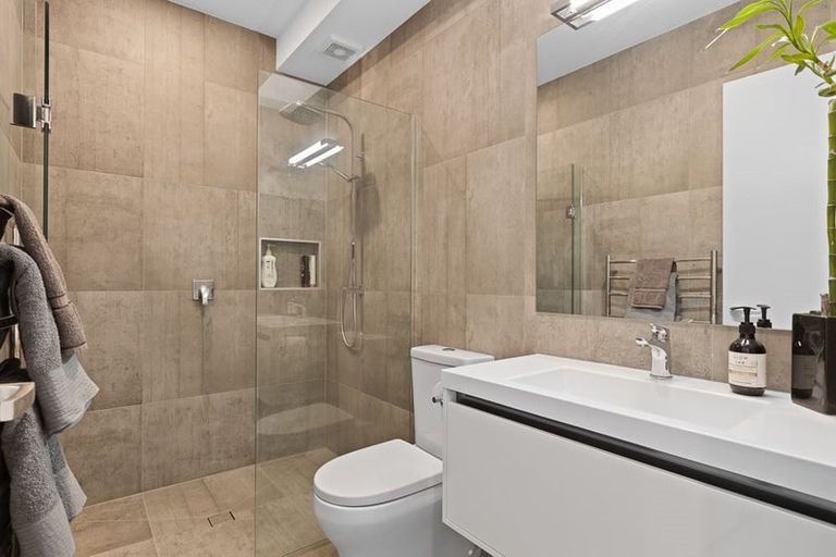 Photo of property in 3/85 Bomb Point Drive, Hobsonville, Auckland, 0616