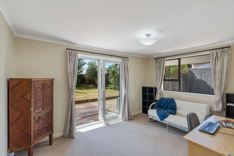 Photo of property in 19 Larnach Street, Waimairi Beach, Christchurch, 8083
