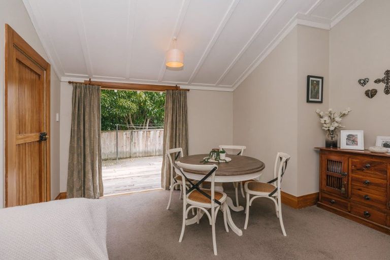 Photo of property in 168 College Street, Awapuni, Palmerston North, 4412