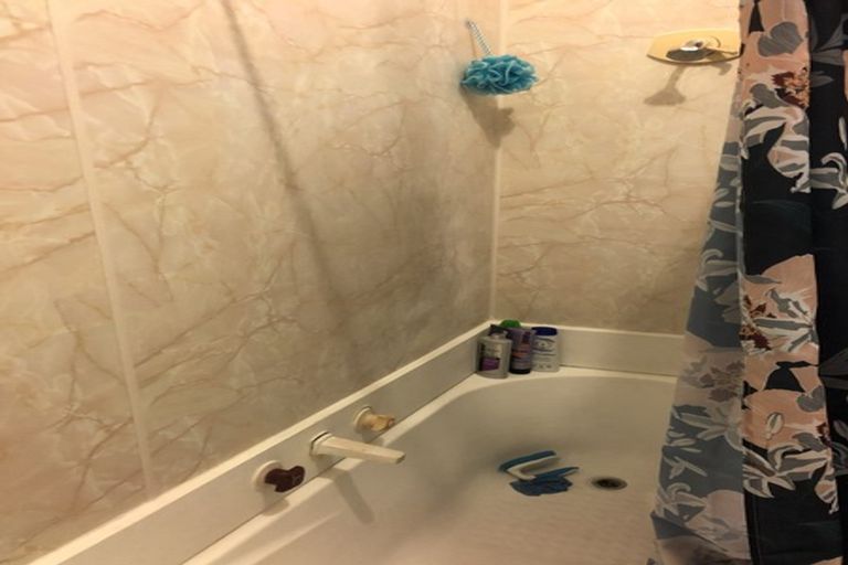 Photo of property in 8 Seaview Terrace, Bluff Hill, Napier, 4110