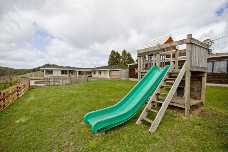 Photo of property in 648 Haruru Road, Kaukapakapa, 0873