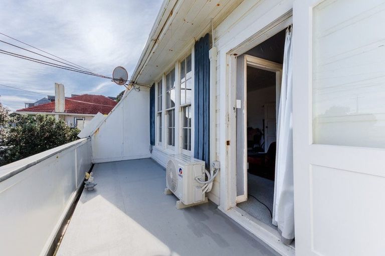 Photo of property in 25 The Esplanade, Raumati South, Paraparaumu, 5032