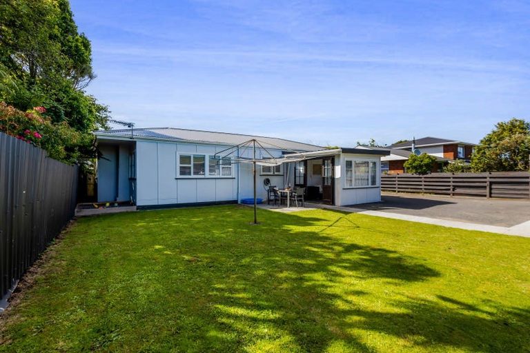 Photo of property in 59 Camberwell Road, Hawera, 4610