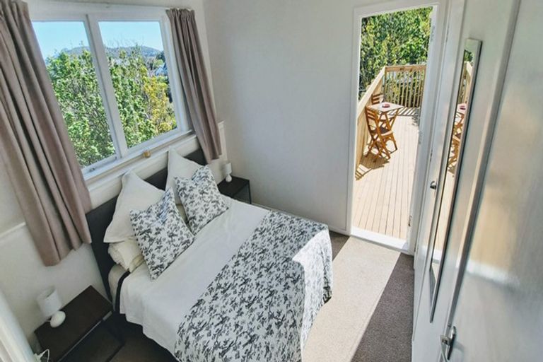 Photo of property in 3/14 Mataroa Avenue, Northland, Wellington, 6012