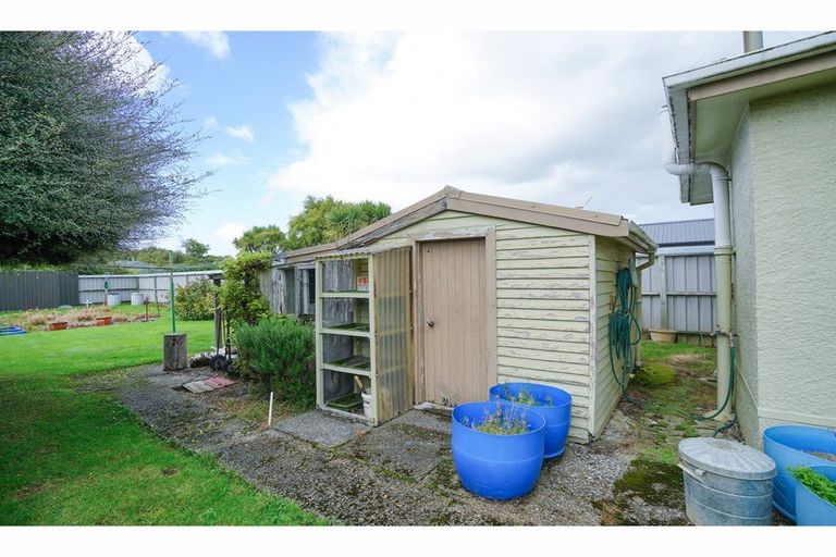 Photo of property in 19 Abbot Street, Waverley, Invercargill, 9810