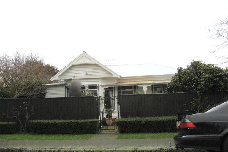 Photo of property in 80 Abberley Crescent, St Albans, Christchurch, 8014