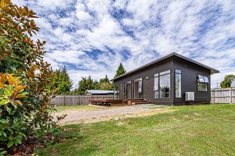 Photo of property in 100a Goldfinch Street, Ohakune, 4625