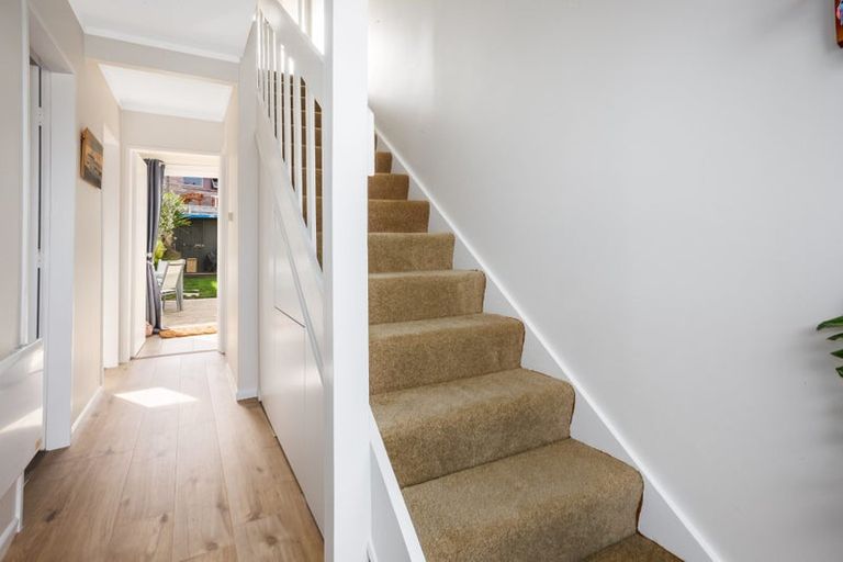 Photo of property in 4/22 Richard Street, Titahi Bay, Porirua, 5022