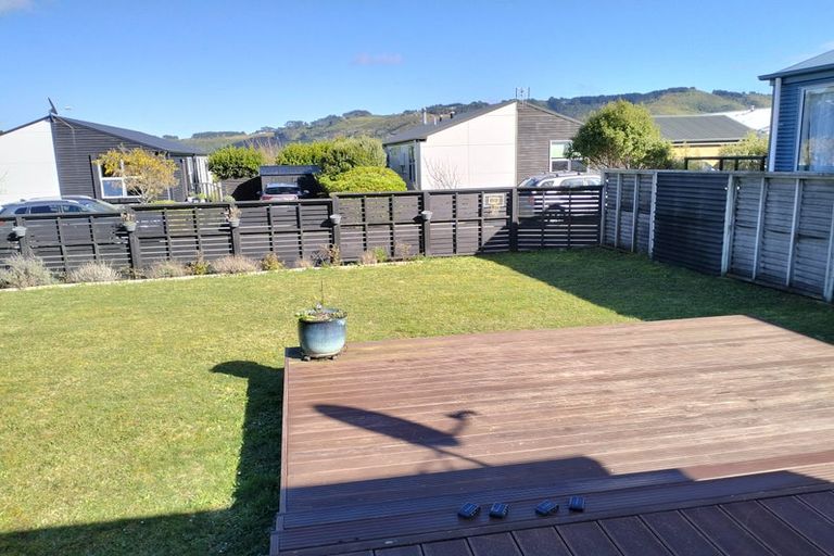 Photo of property in 9 Otonga Heights, Maungaraki, Lower Hutt, 5010