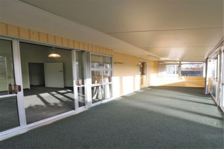 Photo of property in 17 Queen Street, Pareora, 7912