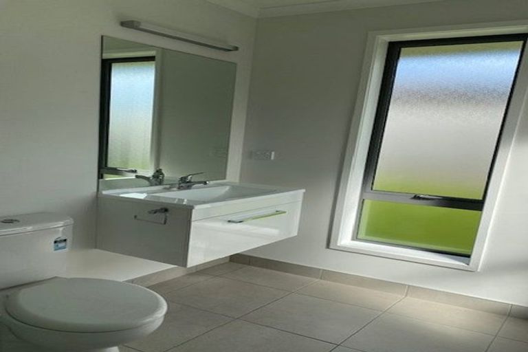 Photo of property in 5 Taepu Road, Pukekohe, 2120