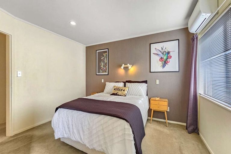 Photo of property in 74 Tawavale Street, Pukehangi, Rotorua, 3015