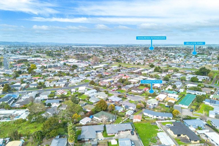 Photo of property in 8 Lomas Place, Manurewa, Auckland, 2102