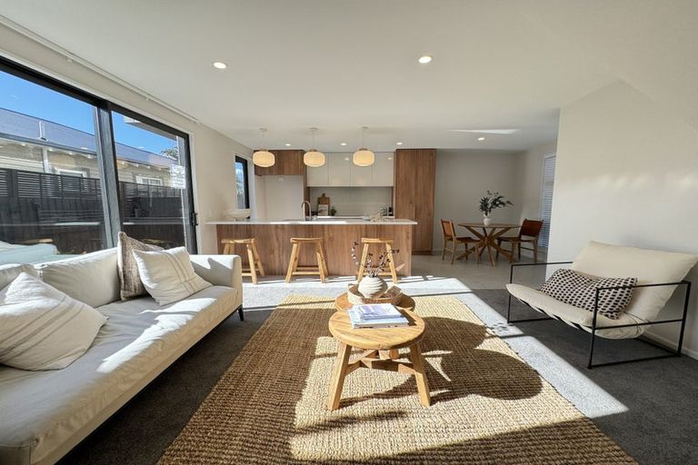 Photo of property in 1/28 Lindsay Street, St Albans, Christchurch, 8014