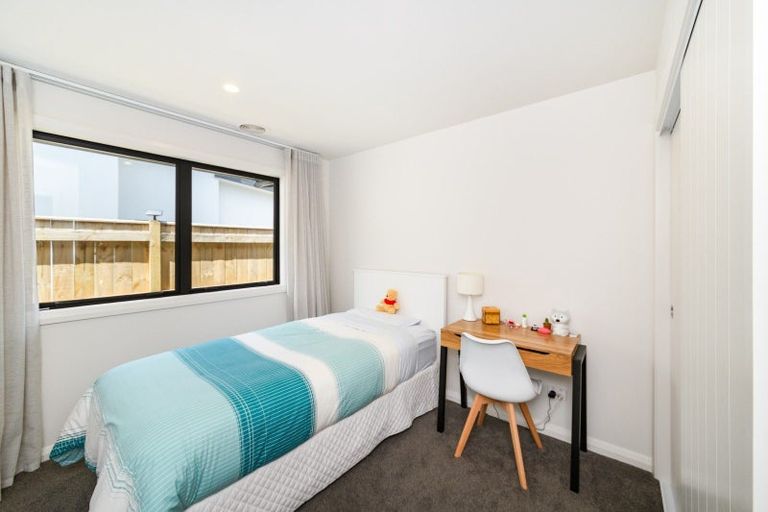 Photo of property in 51 Freedom Drive, Kelvin Grove, Palmerston North, 4414