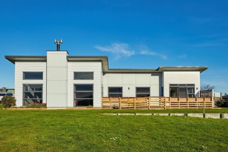 Photo of property in 43 Miromiro Drive, Kaikoura, 7300