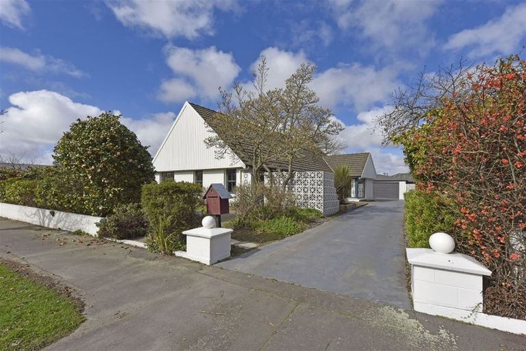 Photo of property in 33 Raxworthy Street, Ilam, Christchurch, 8041