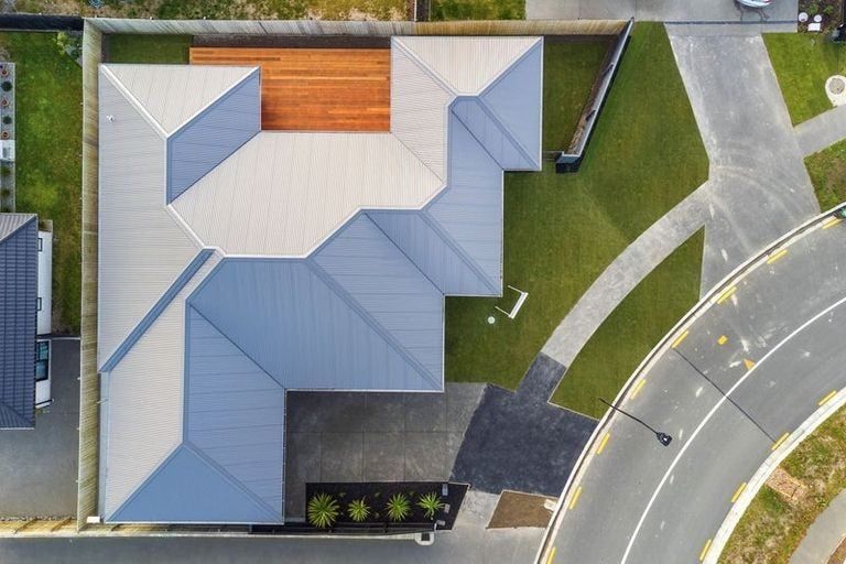 Photo of property in 9 Timara Crescent, Marshland, Christchurch, 8083