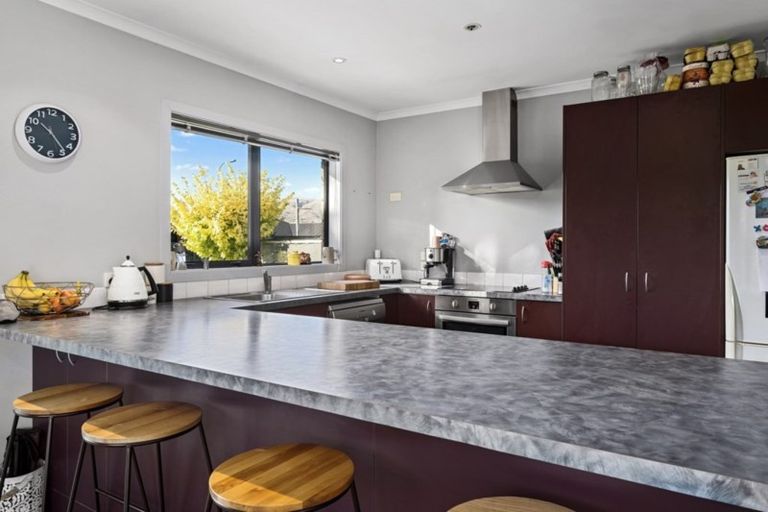 Photo of property in 5 Crabbe Place, Cromwell, 9310