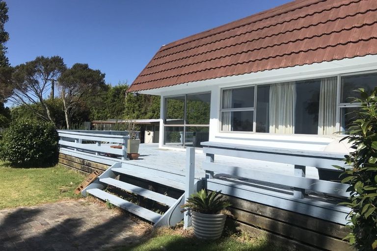 Photo of property in 1a Ngapeke Road, Welcome Bay, Tauranga, 3175