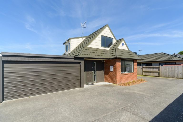 Photo of property in 406a Featherston Street, Palmerston North, 4414
