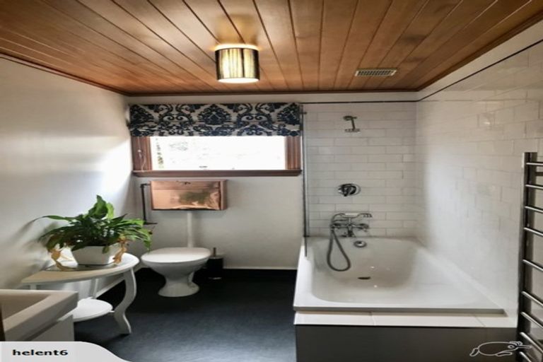 Photo of property in 1 Malcolm Avenue, Cashmere, Christchurch, 8022