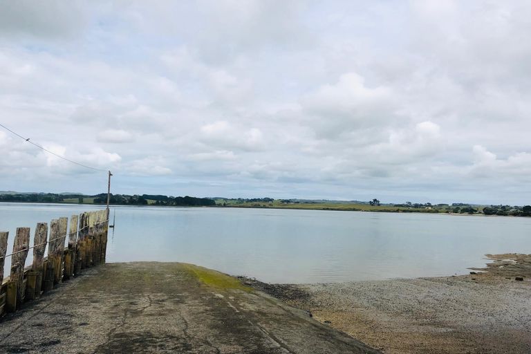 Photo of property in 61 Mclarin Road, Glenbrook, Waiuku, 2681