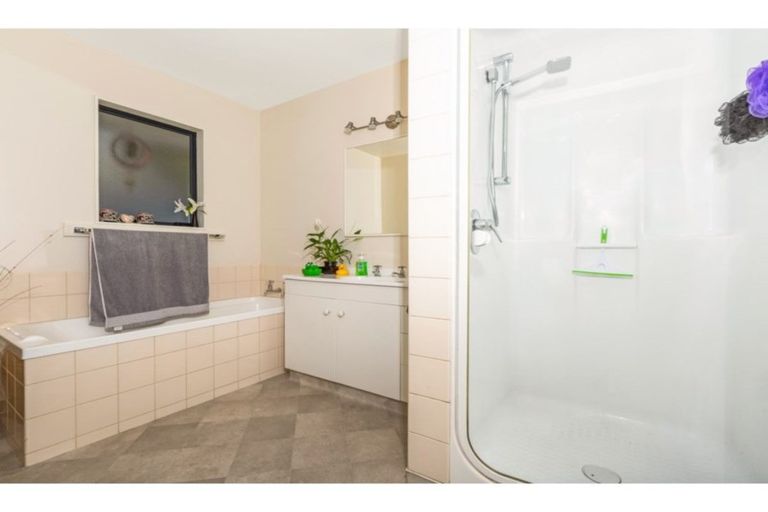 Photo of property in 16 Stafford Avenue, Annesbrook, Nelson, 7011