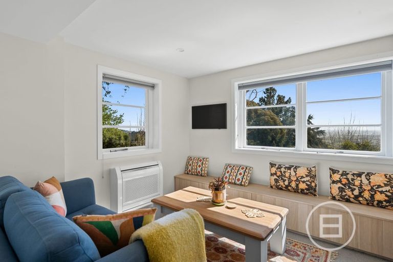 Photo of property in 116 Dyers Pass Road, Cashmere, Christchurch, 8022