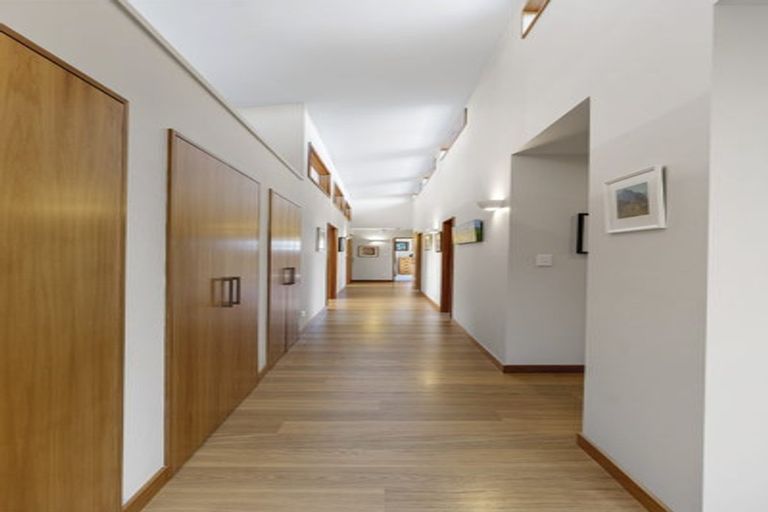 Photo of property in 8 Siding Lane, Prebbleton, 7604