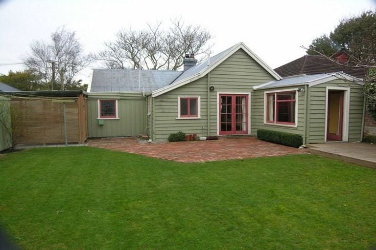 Photo of property in 31 Berry Street, St Albans, Christchurch, 8014
