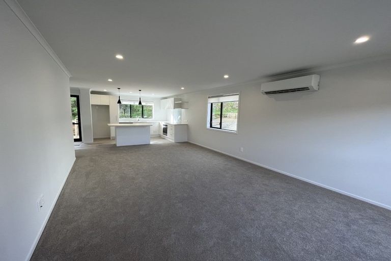 Photo of property in 15 Holystone Road, Whitby, Porirua, 5024