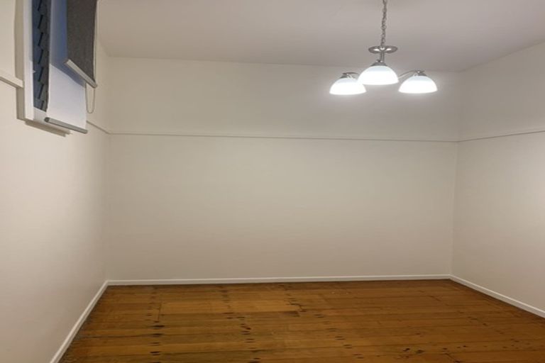 Photo of property in 39 Thompson Street, Mount Cook, Wellington, 6011