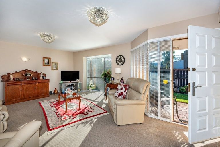 Photo of property in 39a Kilmarnock Street, Riccarton, Christchurch, 8011