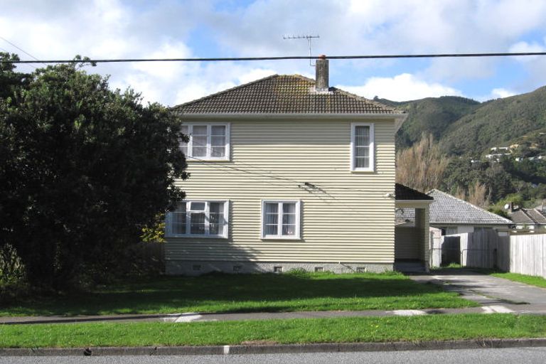 Photo of property in 96 Judd Crescent, Naenae, Lower Hutt, 5011