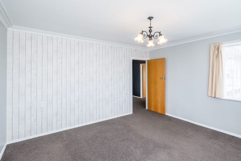 Photo of property in 15 Carlisle Street, Levin, 5510