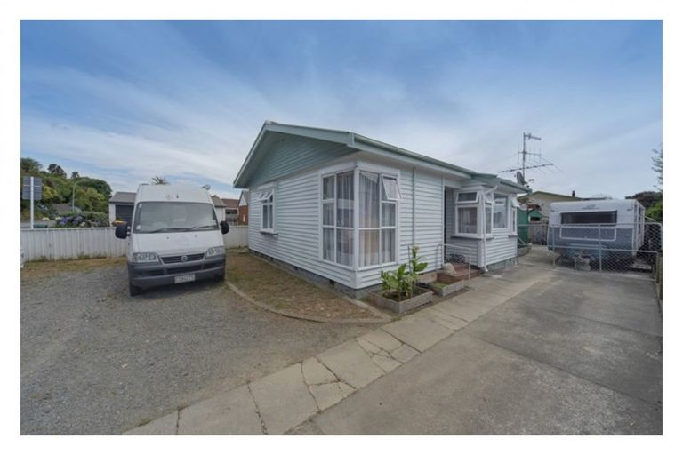 Photo of property in 60 Tahunanui Drive, Tahunanui, Nelson, 7011