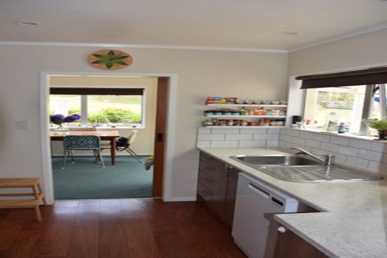 Photo of property in 68 Kohekohe Street, New Lynn, Auckland, 0600