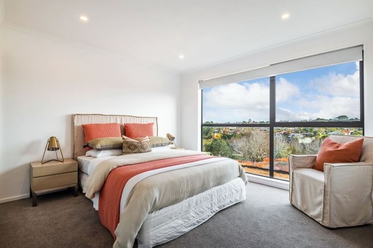 Photo of property in 2 Te One Place, Redwood, Christchurch, 8051