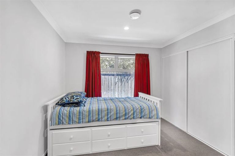 Photo of property in 6 Cameron Crescent, Rolleston, 7614