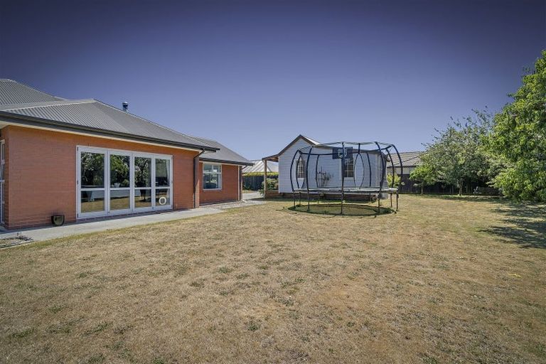 Photo of property in 6 Cameron Crescent, Rolleston, 7614