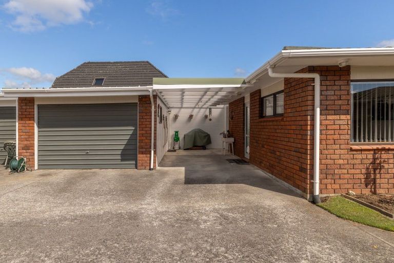 Photo of property in 9 Norman Street, Lower Vogeltown, New Plymouth, 4310