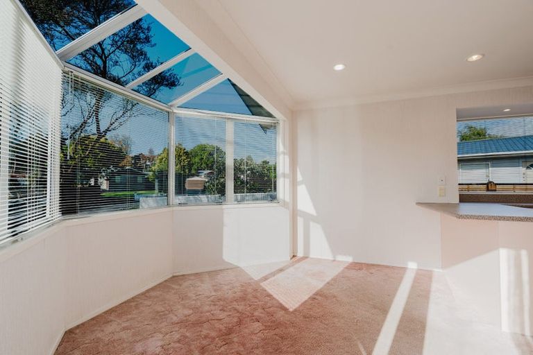 Photo of property in 14 Fiona Place, Dinsdale, Hamilton, 3204