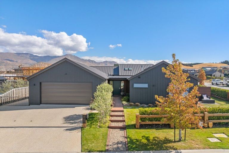 Photo of property in Northlake, 17 Armidale Crescent, Wanaka, 9305