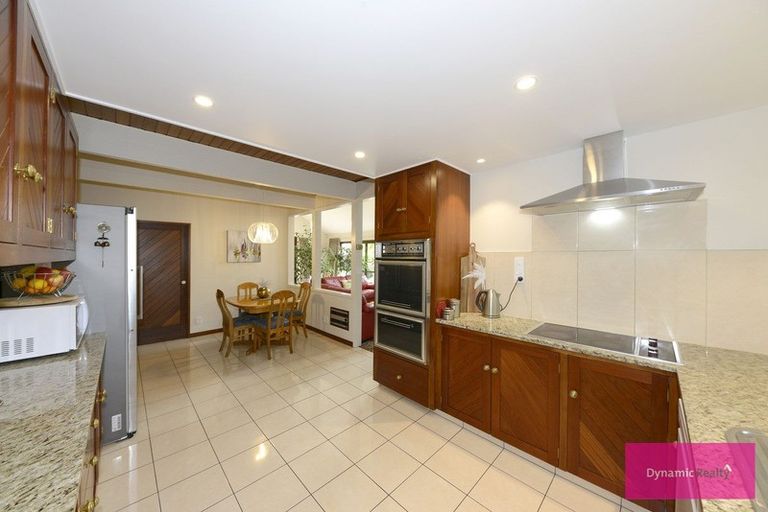 Photo of property in 452 Avonhead Road, Avonhead, Christchurch, 8042